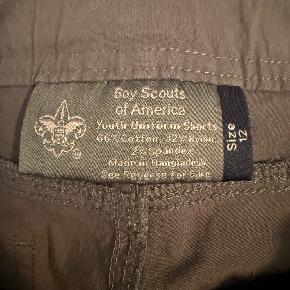 Boy Scouts Boy’s Olive Cargo Shorts - Picture 4 of 4